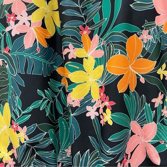 Old Navy Hibiscus Print Plus Size Halter Tie One Piece Swimsuit Plus Size 2X - Picture 7 of 12